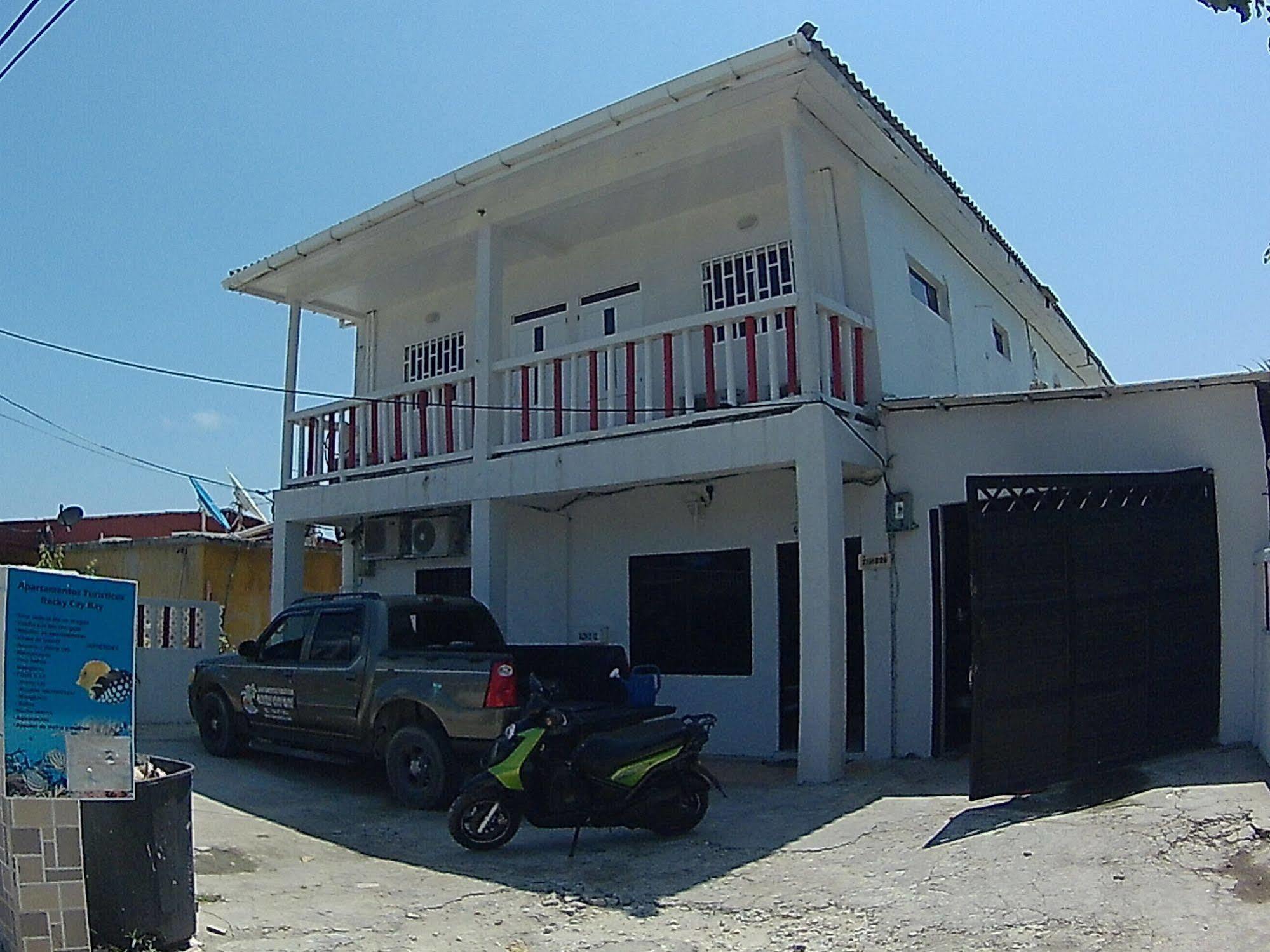 Apartamentos Rocky Cay Bay San Andrés Exterior foto